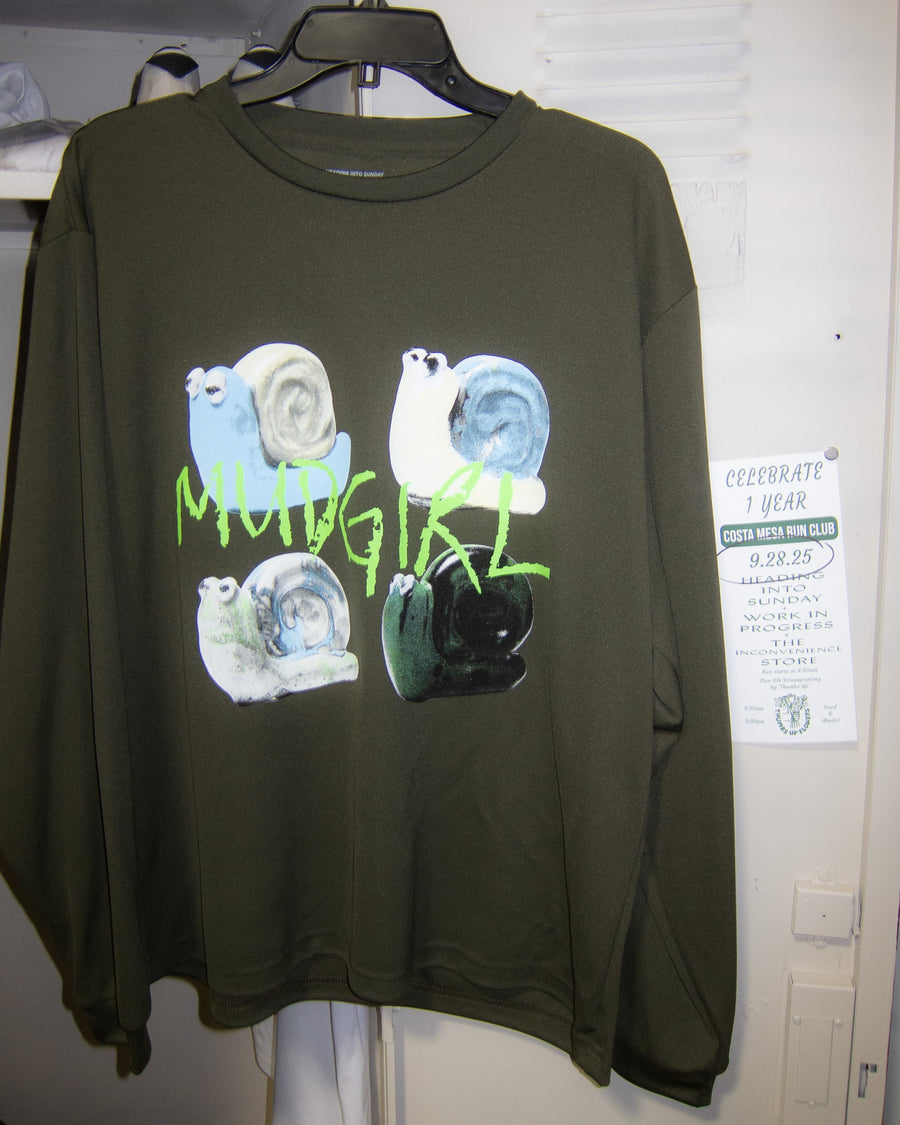 Heading Into Sunday - Mudgirl - Performance Cropped Long Sleeve T-Shirt - Front